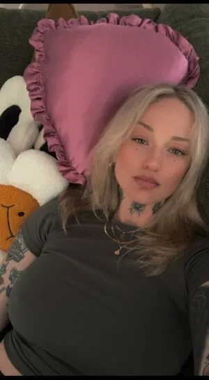 Goth Queen OnlyFans Leaked Free Thumbnail Picture - #0Ucb4XpU0O