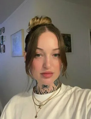 Goth Queen OnlyFans Leaked Free Thumbnail Picture - #35az54oEQz