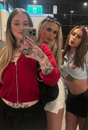 Goth Queen OnlyFans Leaked Free Thumbnail Picture - #3dMIpnHfkO