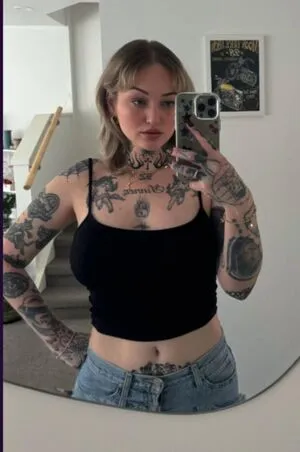 Goth Queen OnlyFans Leaked Free Thumbnail Picture - #4O6s0e1Khp