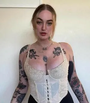 Goth Queen OnlyFans Leaked Free Thumbnail Picture - #WblitQkqsp