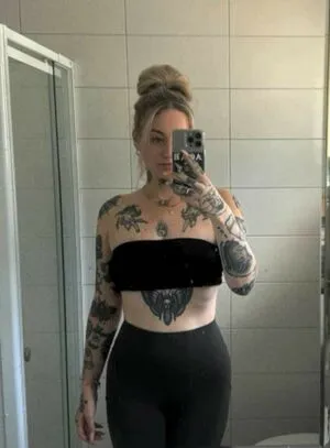Goth Queen OnlyFans Leaked Free Thumbnail Picture - #mUJgtQDhNI