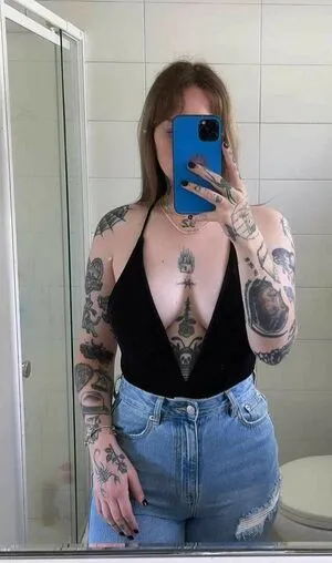 Goth Queen OnlyFans Leaked Free Thumbnail Picture - #xBgrGcHtmy