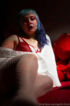 Goth Thick OnlyFans Leaked Free Thumbnail Picture - #2AypYPUWjp