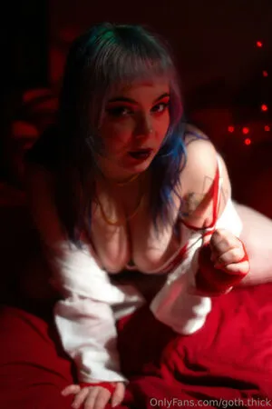 Goth Thick OnlyFans Leaked Free Thumbnail Picture - #hKImyNngZy
