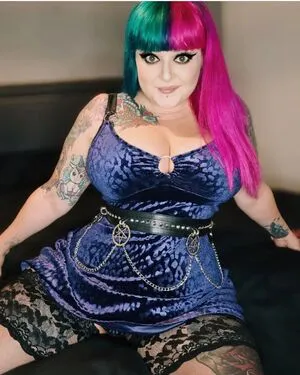 Gothabilly Queen OnlyFans Leaked Free Thumbnail Picture - #VA2ClL08vA