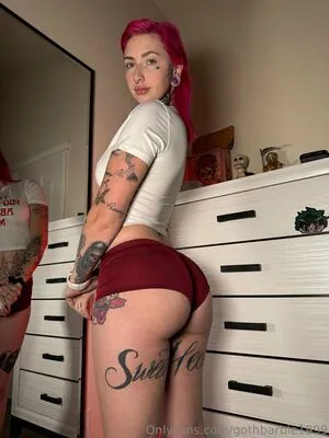 Gothbarbie1999 OnlyFans Leaked Free Thumbnail Picture - #QIlooxgg2D
