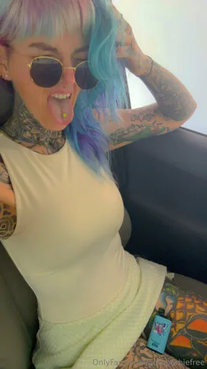 Gothbarbiefree OnlyFans Leaked Free Thumbnail Picture - #Sjkn3AwTiY