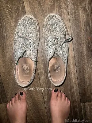 Gothbatty OnlyFans Leaked Free Thumbnail Picture - #25dCKyZlOA