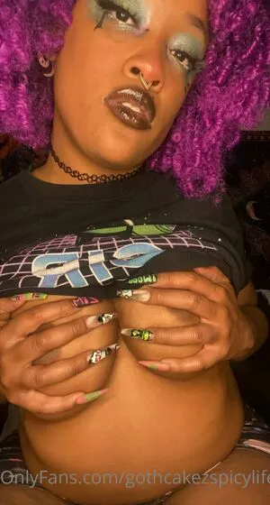 Gothcakezspicylife OnlyFans Leaked Free Thumbnail Picture - #TikRAkTlAc