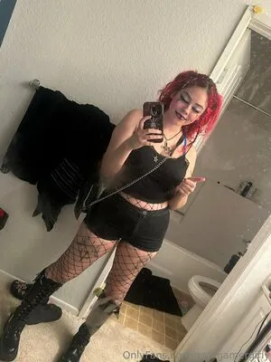 Gothgamergirly OnlyFans Leaked Free Thumbnail Picture - #5F6bRrQWvd