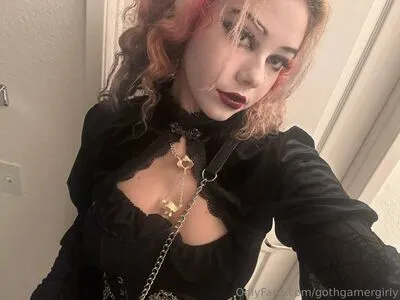 Gothgamergirly OnlyFans Leaked Free Thumbnail Picture - #8DQyIQDDdV