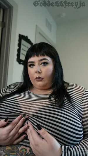 Gothgfadeline OnlyFans Leaked Free Thumbnail Picture - #6yp0jXUh0n