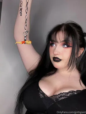 gothgiant OnlyFans Leaked Free Thumbnail Picture - #w4hXWtBUBZ