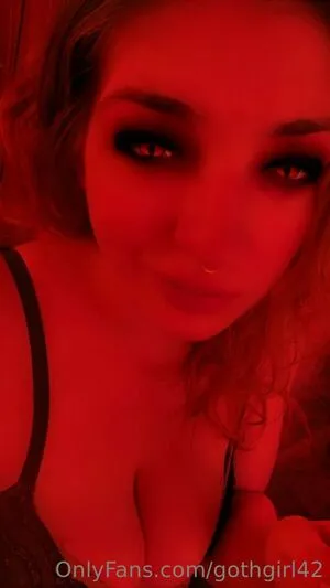 Gothgirl42 OnlyFans Leaked Free Thumbnail Picture - #u7PoDVdzxQ