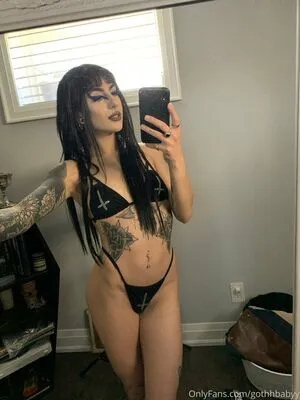 Gothhbabyy OnlyFans Leaked Free Thumbnail Picture - #8bUWhkVuDg