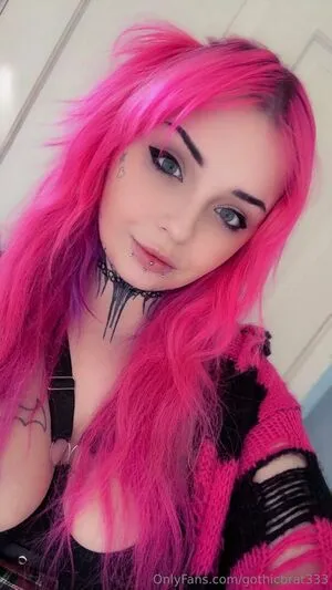 Gothicbrat333 OnlyFans Leaked Free Thumbnail Picture - #piDCHipaJJ