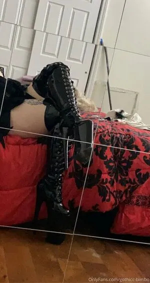 Gothicc Bimbo OnlyFans Leaked Free Thumbnail Picture - #pcP6JepOE8