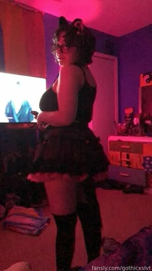 Gothicxslvt OnlyFans Leaked Free Thumbnail Picture - #WX9Du9emo2