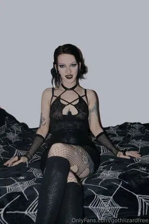 Gothlizardfree OnlyFans Leaked Free Thumbnail Picture - #XM9rGsM0GZ