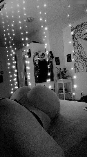 Gothminze OnlyFans Leaked Free Thumbnail Picture - #K3XXkh42al