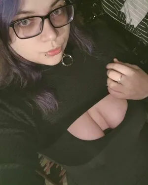 Gothmommy666 OnlyFans Leaked Free Thumbnail Picture - #mxzClmBkoz