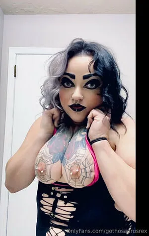 Gothosaurusrex OnlyFans Leaked Free Thumbnail Picture - #wAYIAXcKyv
