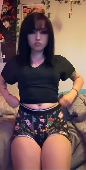 Gothpimpbitcxh OnlyFans Leaked Free Thumbnail Picture - #j4KW7uz70l