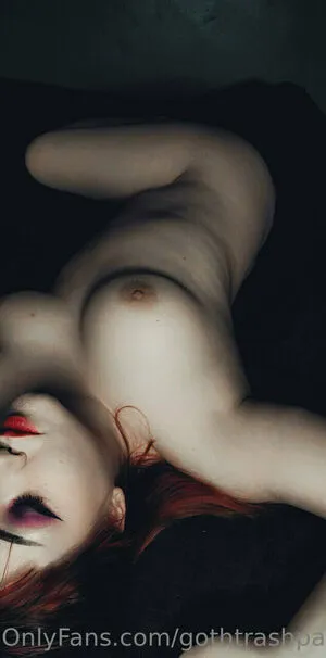 Gothtrashpanduh OnlyFans Leaked Free Thumbnail Picture - #PlIeBZeX8F