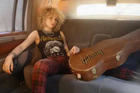 Grace Bowers OnlyFans Leaked Free Thumbnail Picture - #ILUjosbMdx