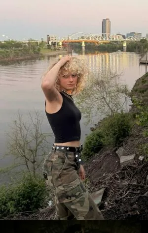 Grace Bowers OnlyFans Leaked Free Thumbnail Picture - #efbf3PZNcS