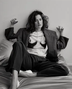 Grace Gummer OnlyFans Leaked Free Thumbnail Picture - #gaisgop9LX