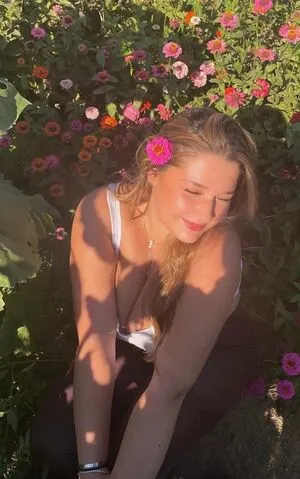 Grace H OnlyFans Leaked Free Thumbnail Picture - #9fz8OoftG4