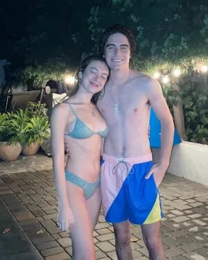 Grace Kaufman OnlyFans Leaked Free Thumbnail Picture - #inyeagVABH