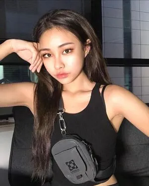 Grace Kim OnlyFans Leaked Free Thumbnail Picture - #1BwOlq4RGN