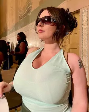 Grace Kivlin OnlyFans Leaked Free Thumbnail Picture - #4cNDjwQwJ1