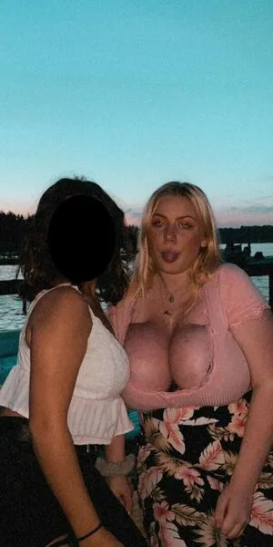 Grace Kivlin OnlyFans Leaked Free Thumbnail Picture - #NMUSF1cSEC