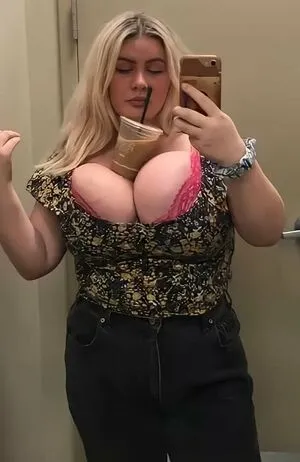 Grace Kivlin OnlyFans Leaked Free Thumbnail Picture - #e4aWQ5TuKD
