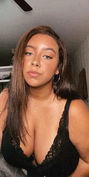 Grace Smith OnlyFans Leaked Free Thumbnail Picture - #xPpyfzjhnz