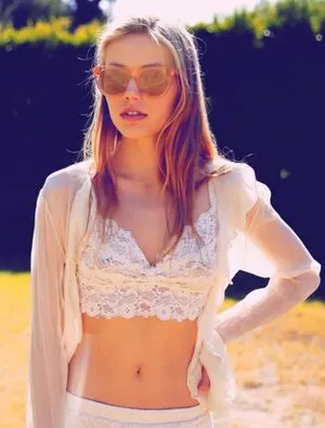 Grace Van Dien OnlyFans Leaked Free Thumbnail Picture - #IeFSMTJTQR