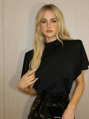 Grace Van Patten OnlyFans Leaked Free Thumbnail Picture - #ZC8K0EKYxw