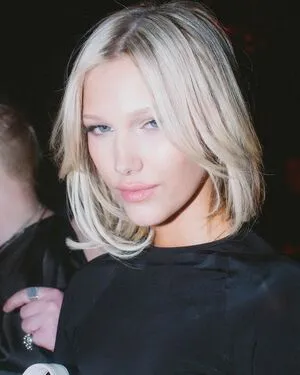 Grace Vanderwaal OnlyFans Leaked Free Thumbnail Picture - #7GnV3Rz3GU