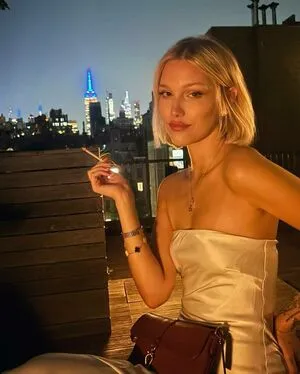 Grace Vanderwaal OnlyFans Leaked Free Thumbnail Picture - #wCdqE7Orth