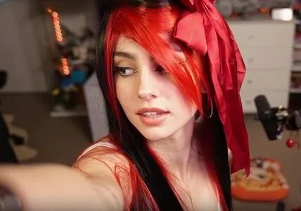 Gracelyra OnlyFans Leaked Free Thumbnail Picture - #4GV14LWHr1