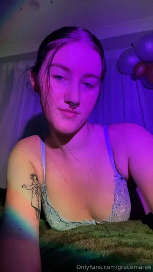 Gracemaree OnlyFans Leaked Free Thumbnail Picture - #9NiEqdSTYu