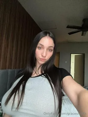 Gracesmalls OnlyFans Leaked Free Thumbnail Picture - #d0Yxns0x0Z