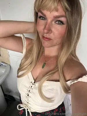 Gracesmyth OnlyFans Leaked Free Thumbnail Picture - #GdZ1p6usog