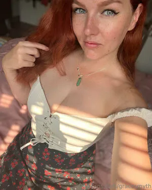 Gracesmyth OnlyFans Leaked Free Thumbnail Picture - #lZY4HATZ41