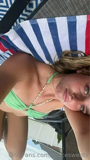 Gracesweets OnlyFans Leaked Free Thumbnail Picture - #AsbLYBEE3Y