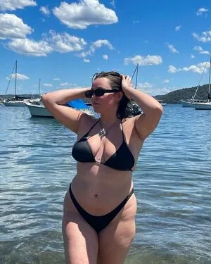 Gracexholland OnlyFans Leaked Free Thumbnail Picture - #45GBLURs3x